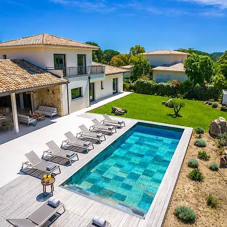 Deoni Villa Zonza